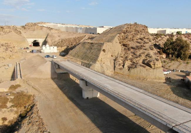 Impulso a las obras del AVE entre Murcia y Almería con otros 6,3 millones de euros