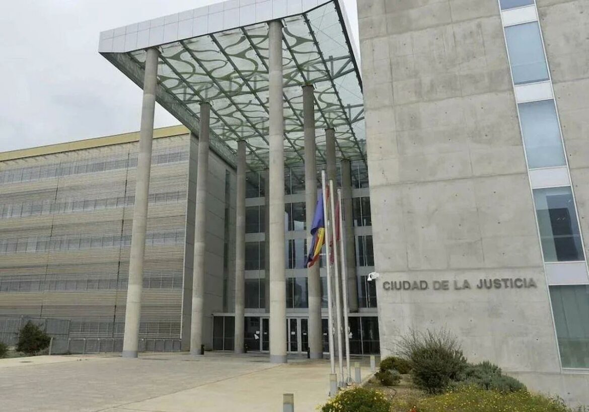 Hasta 123 jueces de violencia de género, cuatro de ellos de la Región, alertan del riesgo de «colapso» cuando amplíen su labor