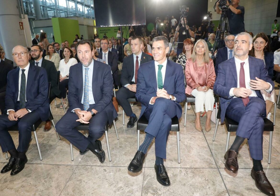 El aeropuerto regional se queda fuera del ambicioso plan de inversiones de Aena