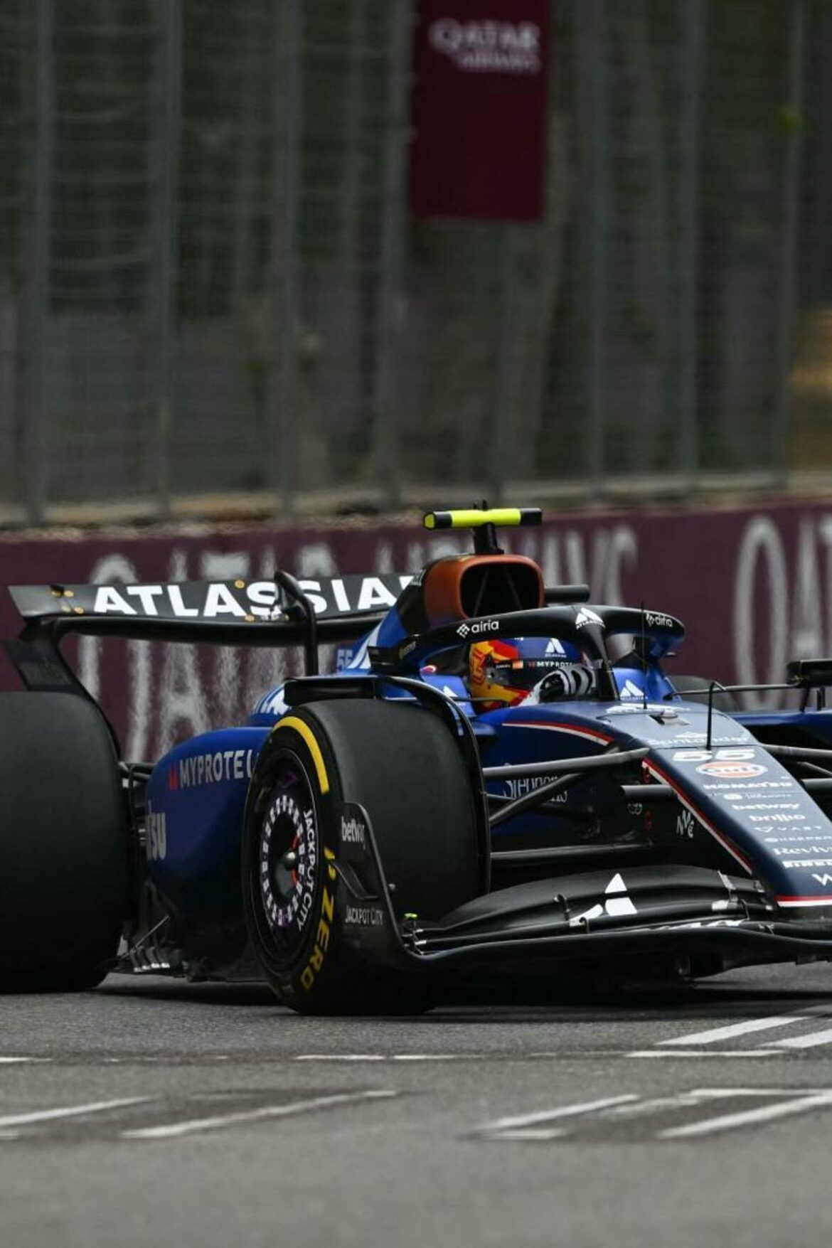 Sainz logra «el mejor podio de su vida» en otra obra maestra de Verstappen