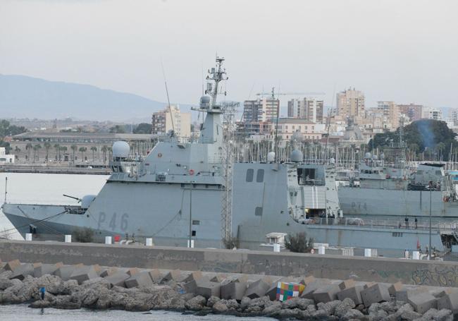 El buque 'Furor', este jueves, en el Muelle de la Curra de Cartagena.