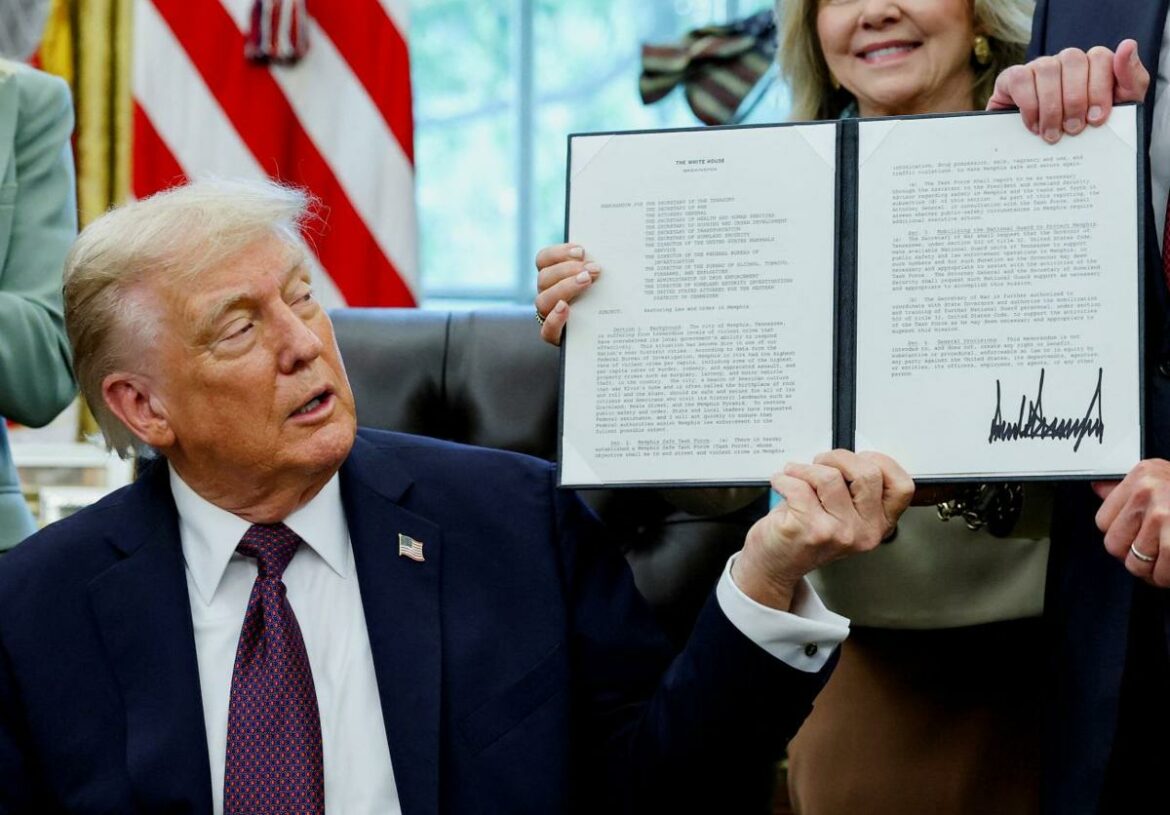 Trump acusa a ‘The New York Times’ de mentir sobre él durante décadas y anuncia una demanda de 15.000 millones