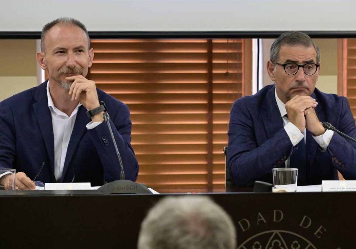 La ley de Universidades insta a la UMU y a la UPCT a buscar fondos para su financiación por su cuenta