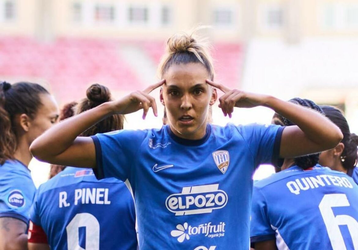 Yiyi: «Intento adaptarme lo antes posible, pero sigo buscando mi mejor versión»