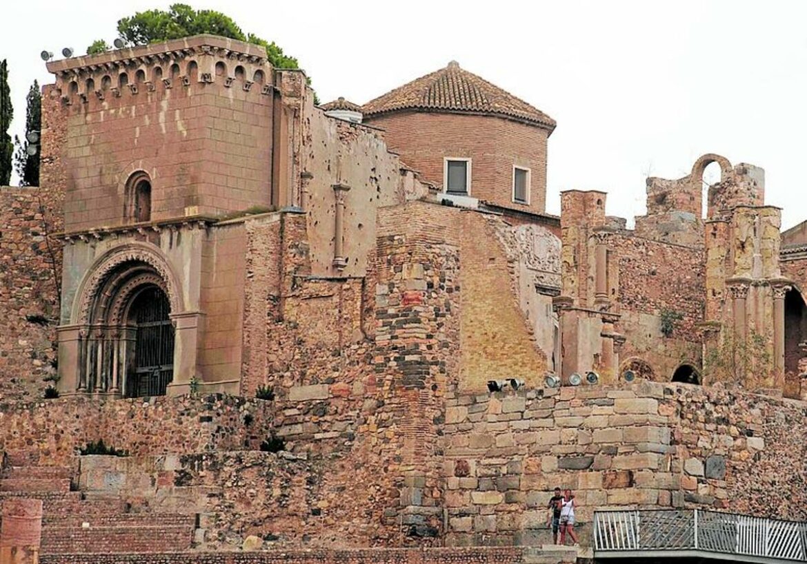 El tribunal tumba los recursos contra el concurso de ideas para la Catedral vieja de Cartagena