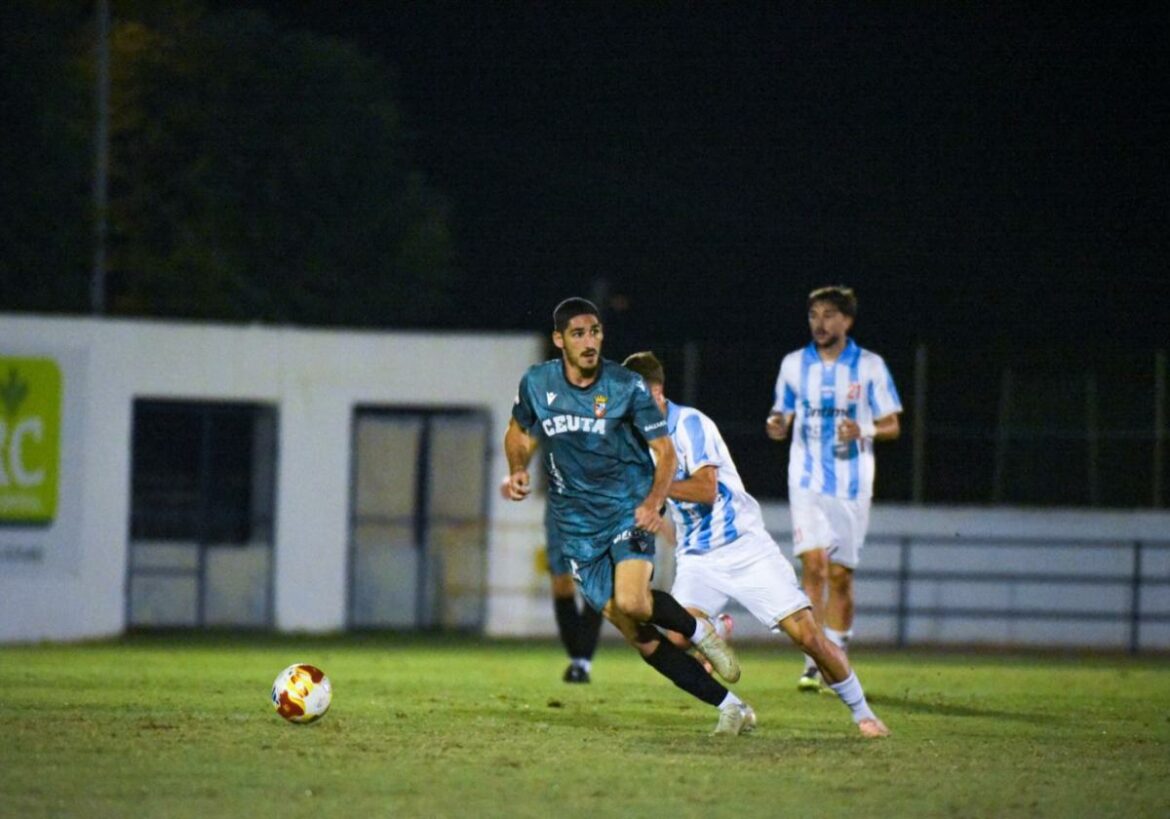 El Ceuta despacha al Unión Malacitano en Totana (0-2)