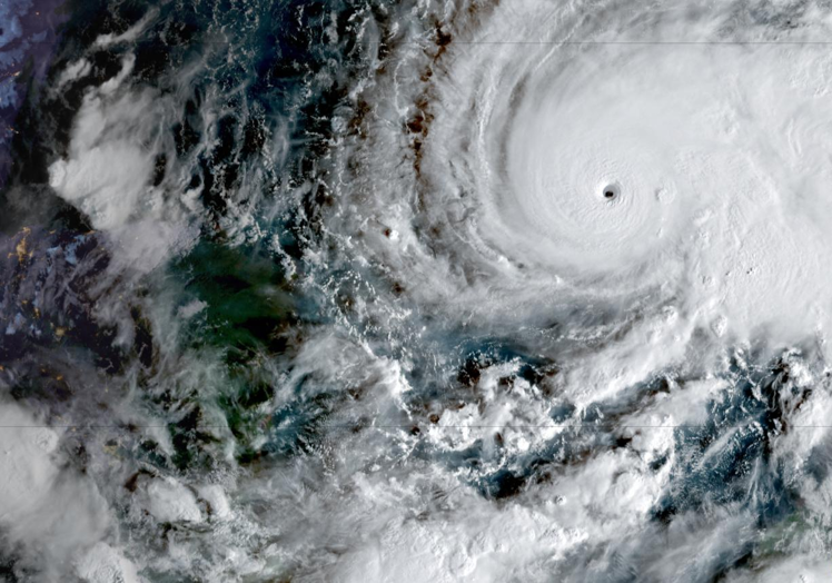 Imagen satelital de 'Melissa' avanzando hacia Jamaica.