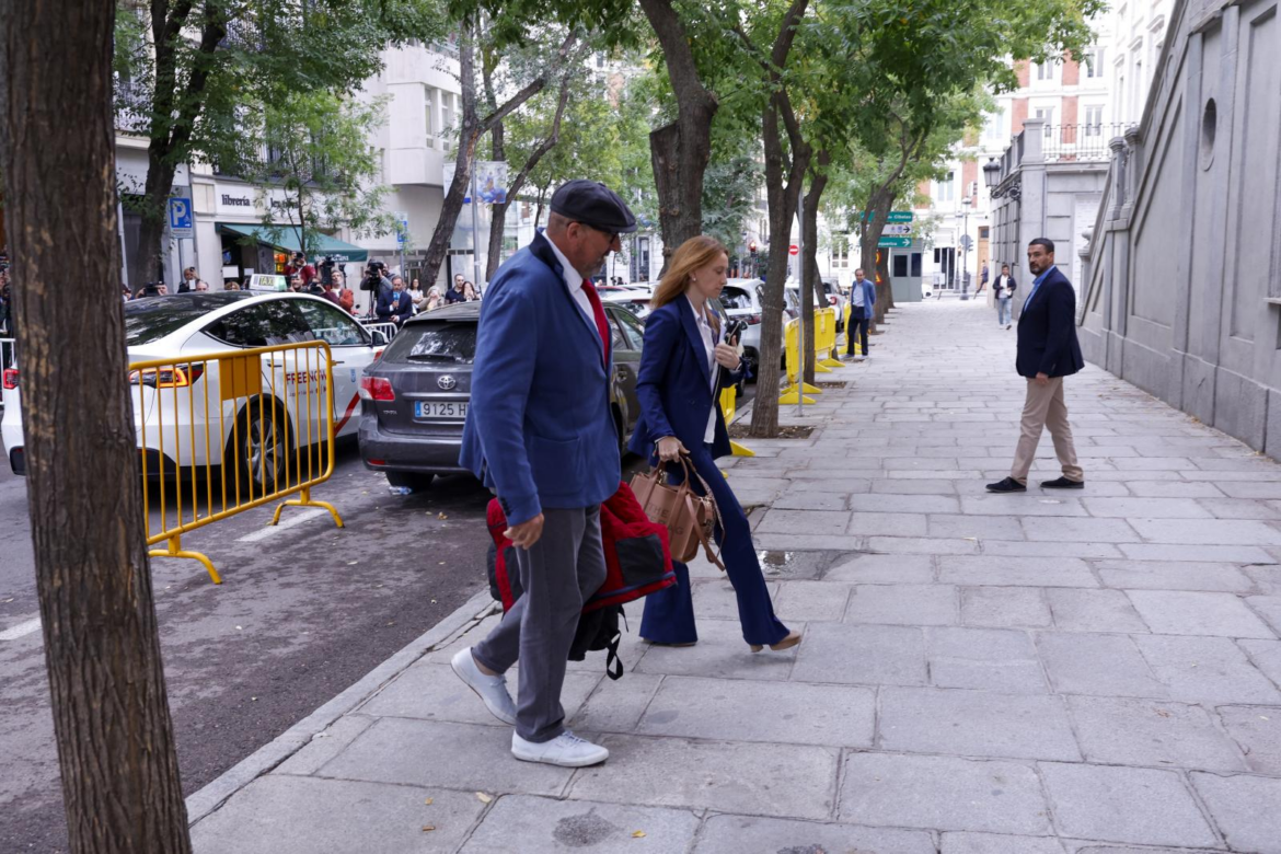 La Fiscalía rechaza pedir prisión para Koldo tras negarse a declarar