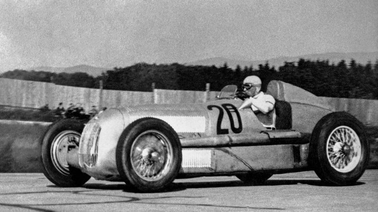 La sorprendente vida de Manfred von Brauchitsch: piloto, ¿espía? y figura en dos Alemanias