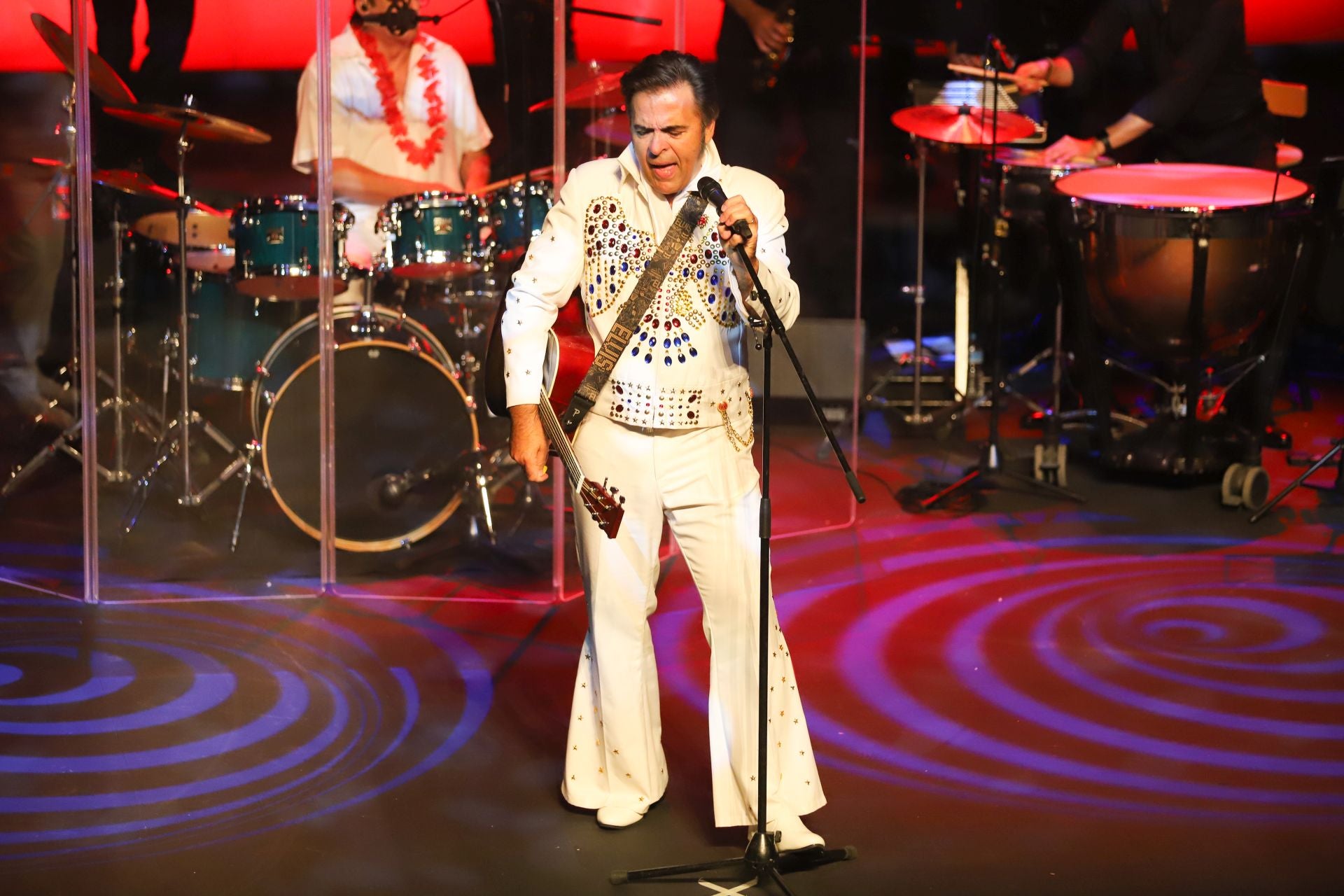 Tributo murciano a Elvis, el rey del rock, en imágenes