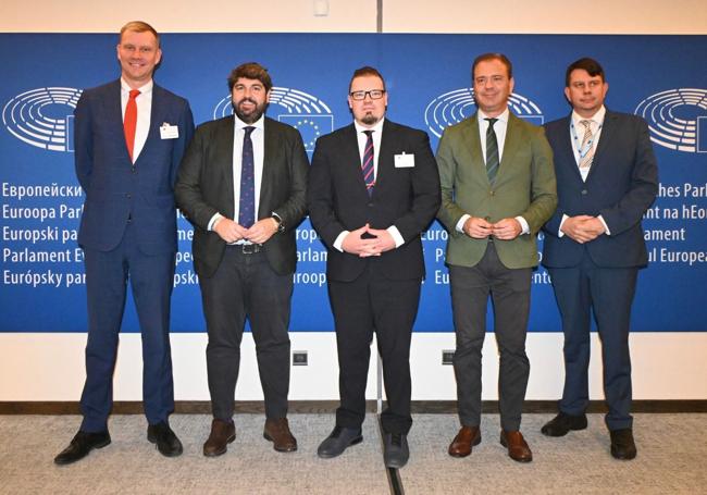 Miras confía en que plan de rearme europeo catapulte a las empresas del programa Caetra