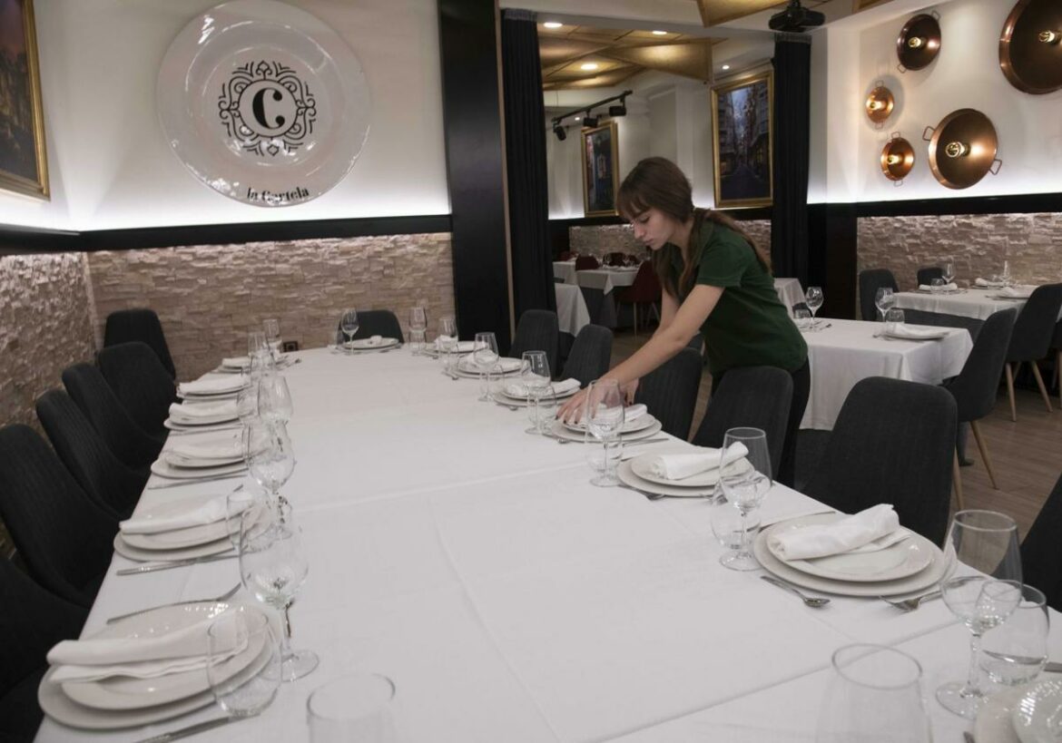 Reservas completas todos los viernes en la mayoría de locales de hostelería de Cartagena para las cenas de Navidad