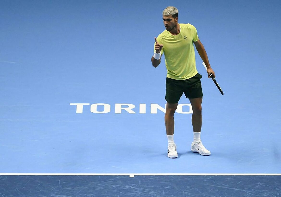 Alcaraz, ante la primera bola de partido para mantener su reinado