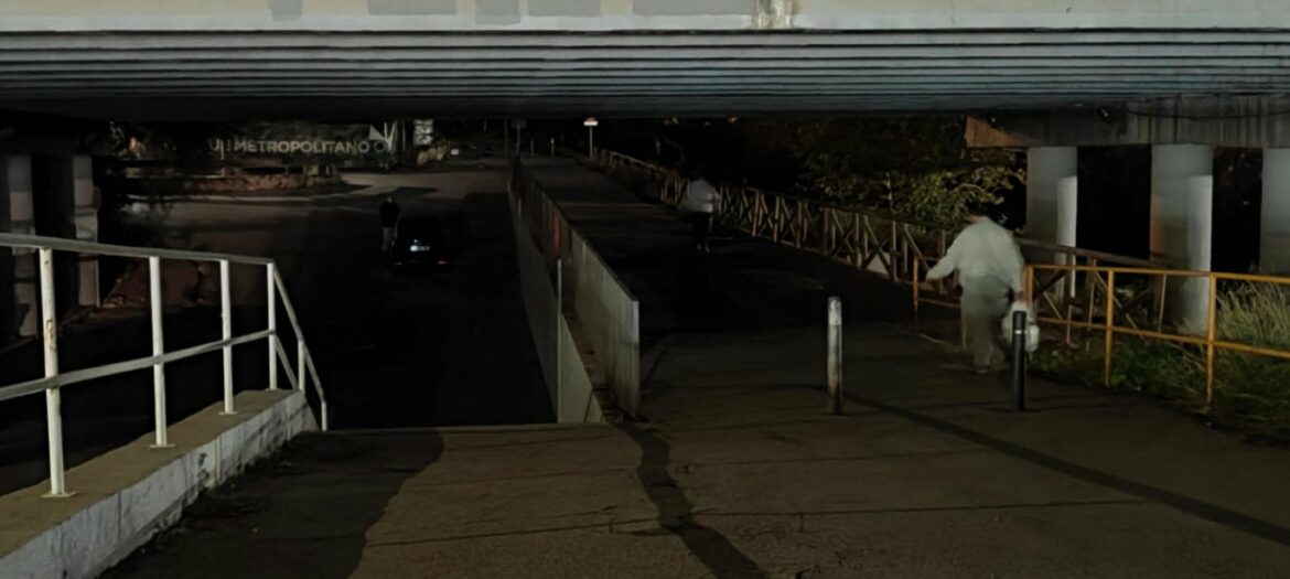 A oscuras bajo la Ronda Norte de Murcia: piden acabar con la falta de iluminación