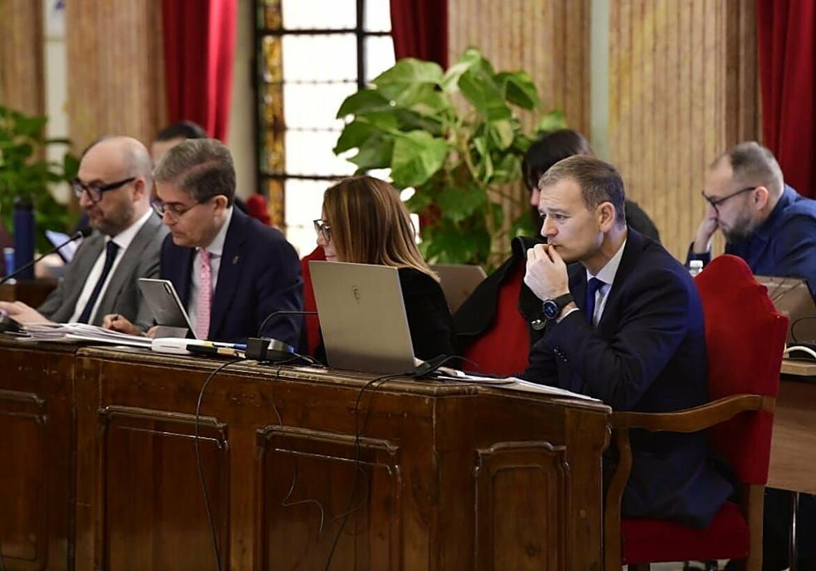 La Intervención municipal «paró» los proyectos para invertir fondos europeos en pisos públicos en Murcia