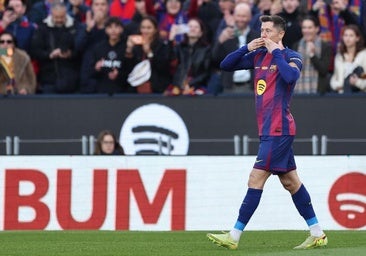 Festín y liderato del Barça en el regreso al Camp Nou