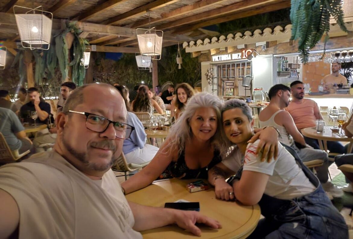 Una prueba de ADN acerca a Antonio al encuentro con su familia biológica: «siempre sospeché que era un bebé robado»