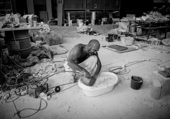 Lidó Rico prepara la bañera.