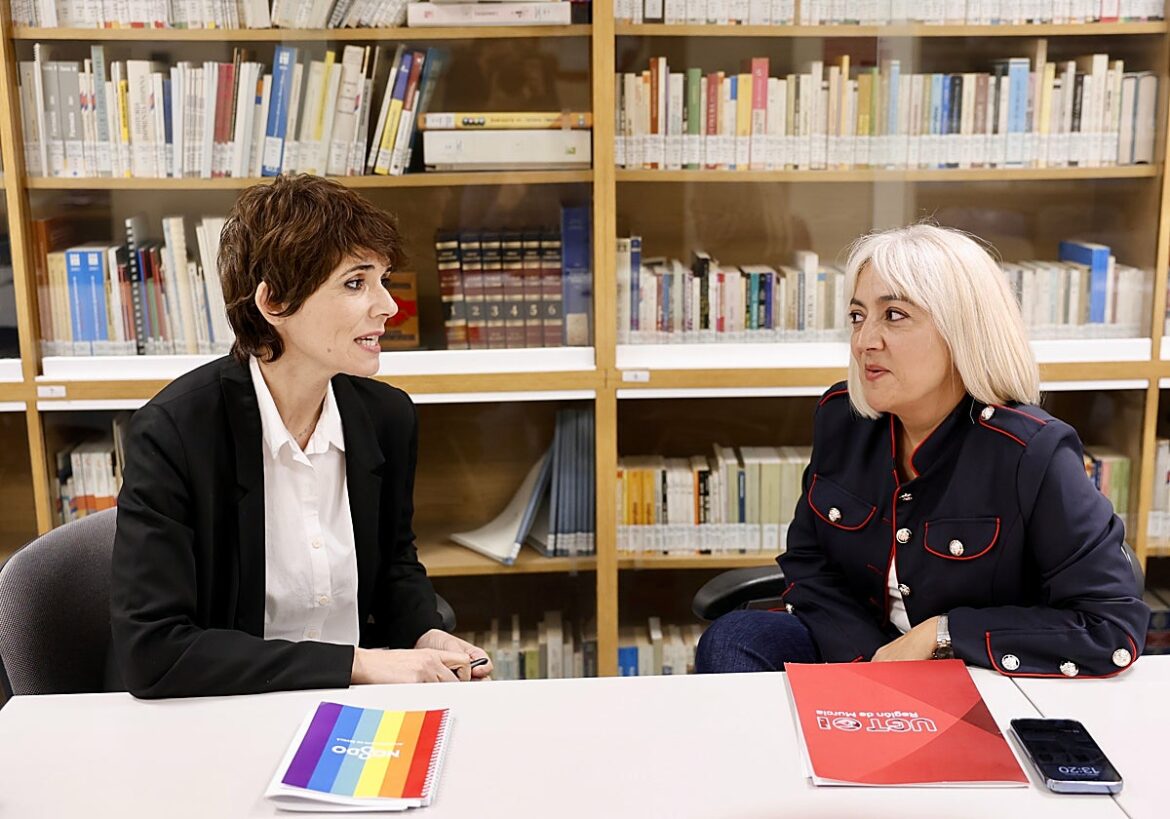 UGT y CC OO celebran la suspensión de la ley que eliminaba las asignaciones a patronal y sindicatos en la Región