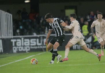 El FC Cartagena se estrella contra un portero en trance