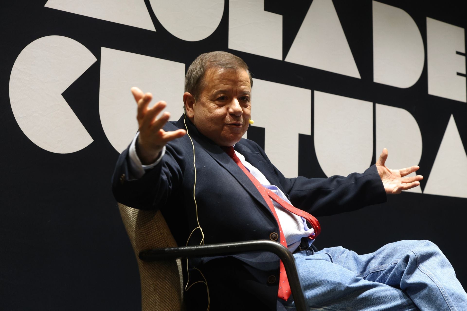 Pablo Ramírez, ciencia y vida en el Aula de Cultura de LA VERDAD, en imágenes