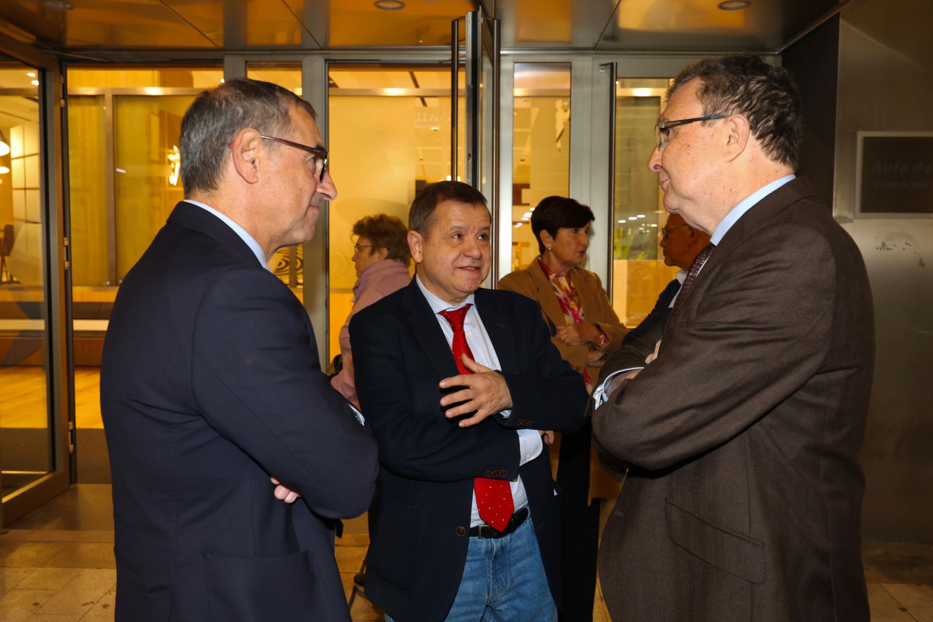 Pablo Ramírez, ciencia y vida en el Aula de Cultura de LA VERDAD, en imágenes