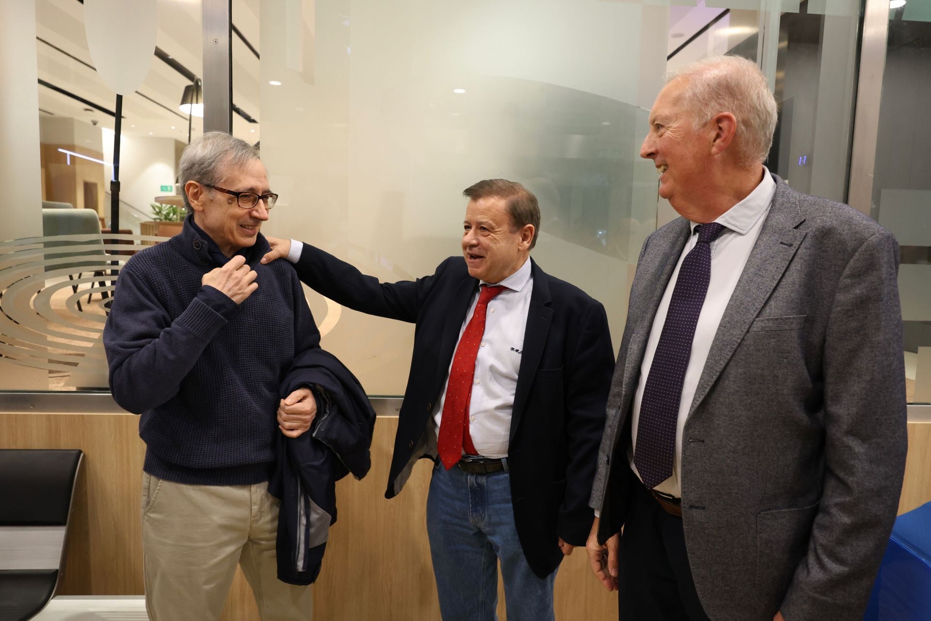 Pablo Ramírez, ciencia y vida en el Aula de Cultura de LA VERDAD, en imágenes