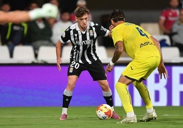 Una versión espesa y sin chispa del FC Cartagena pone fin al idilio de victorias como local