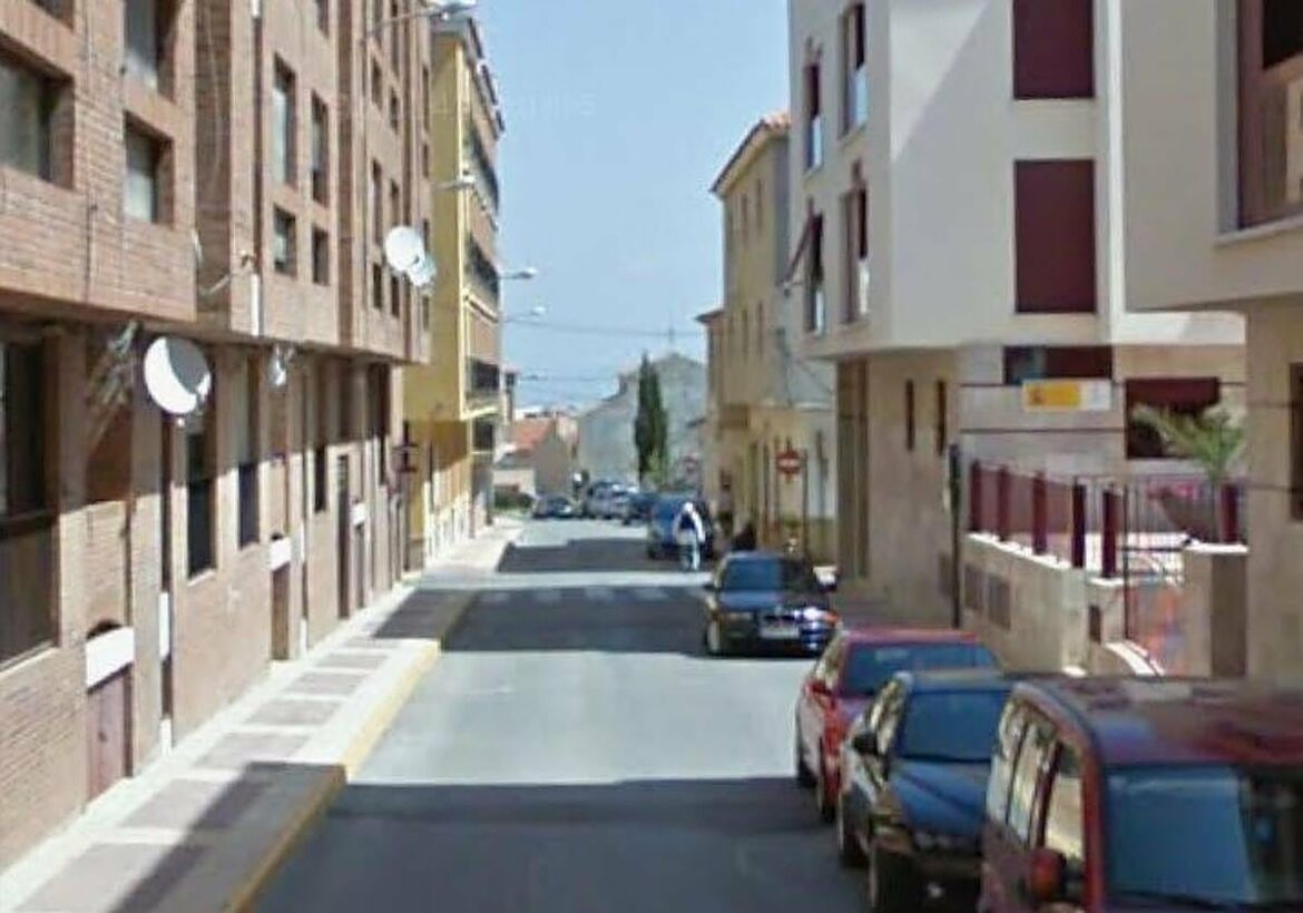 Encuentran a un hombre muerto en una calle de Puerto Lumbreras