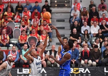 La penúltima fiesta del Palacio sigue acercando al UCAM a la Copa