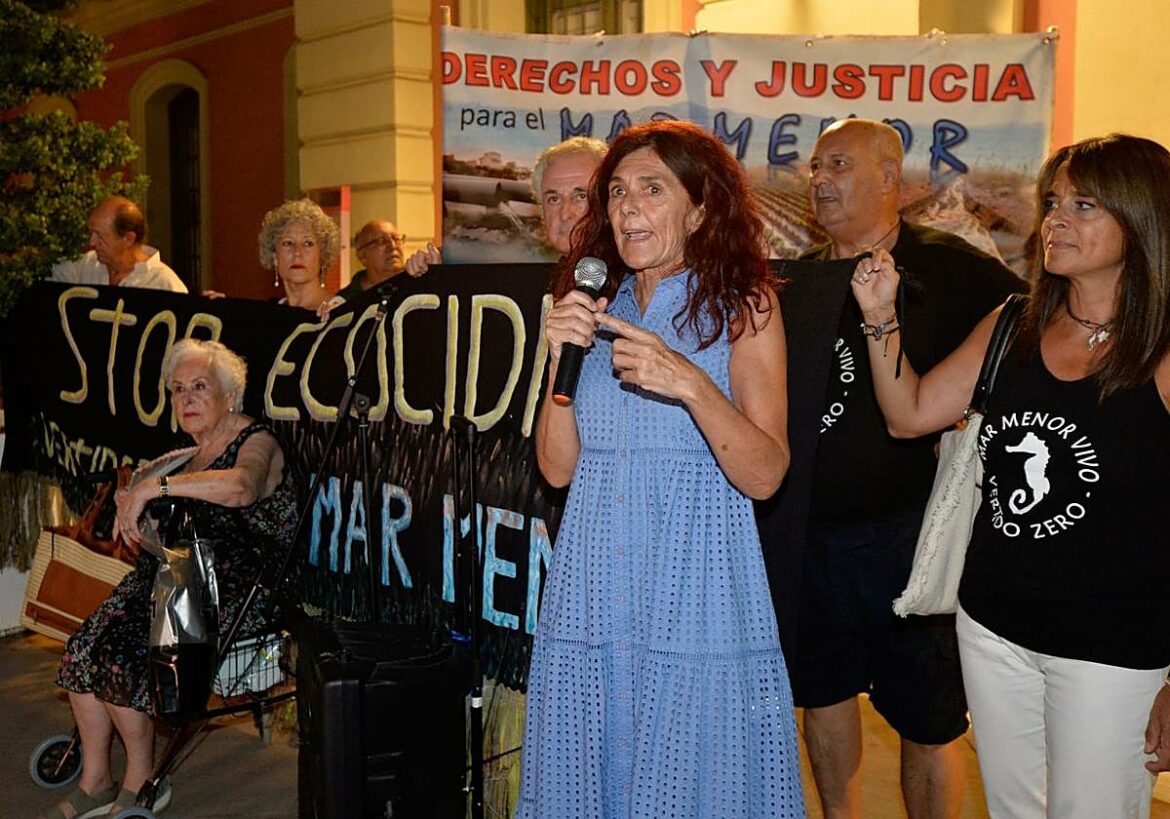 Teresa Vicente dimite de la Tutoría del Mar Menor por «el bloqueo de la Comunidad y el Estado a lo que tanto esfuerzo ha costado»