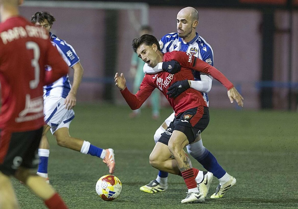 El Cieza cae con honor ante el Levante