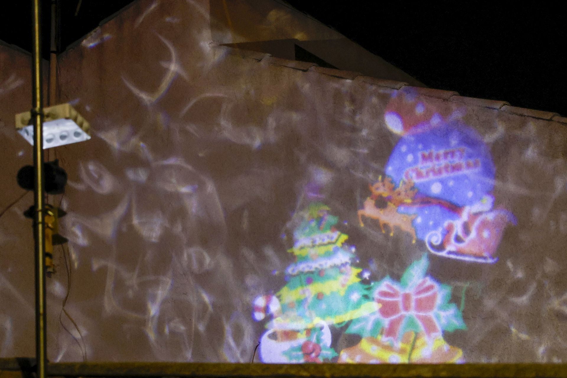 Derroche de luz navideña en pedanías de Murcia