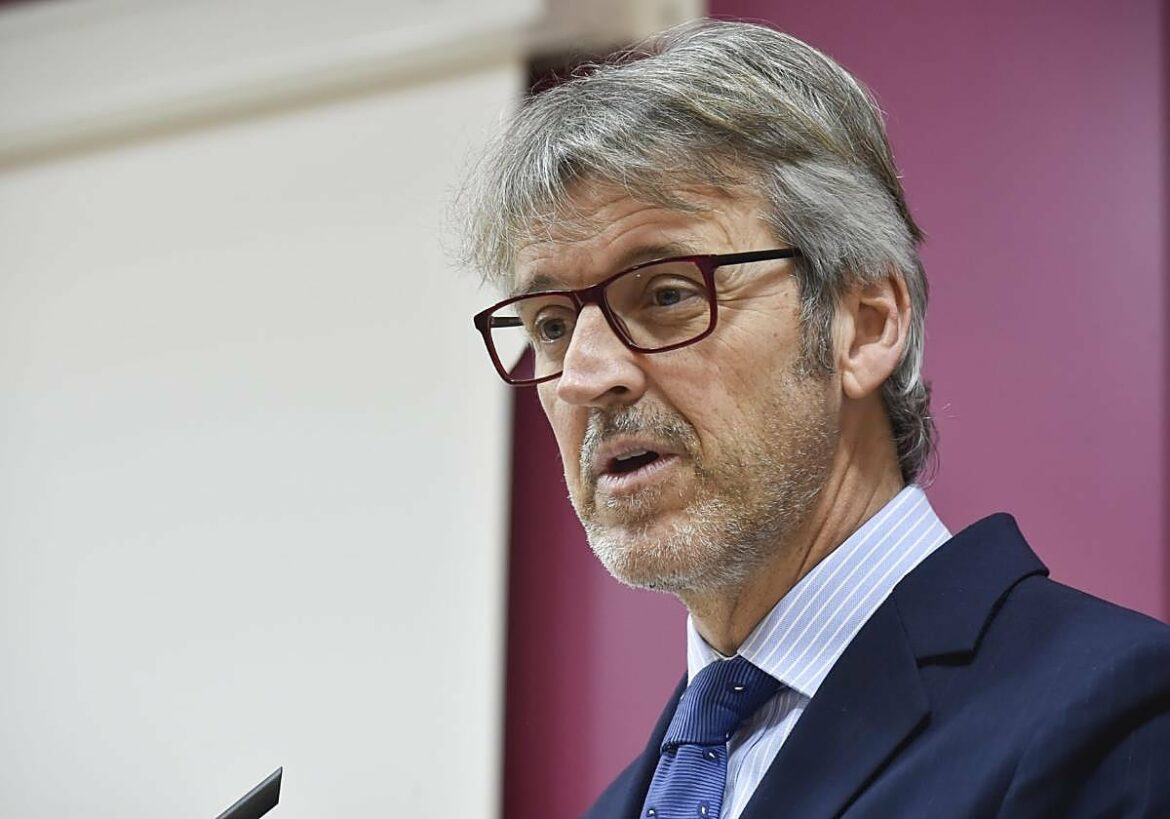 La Región de Murcia recibe un extra de 363 millones para cancelar deuda de ejercicios anteriores