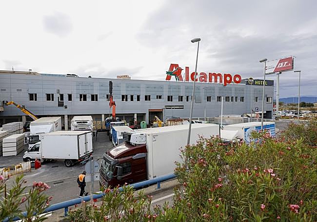 Las obras de un nuevo hotel en la avenida Juan Carlos I de Murcia apuntalan la expansión del sector hacia el norte