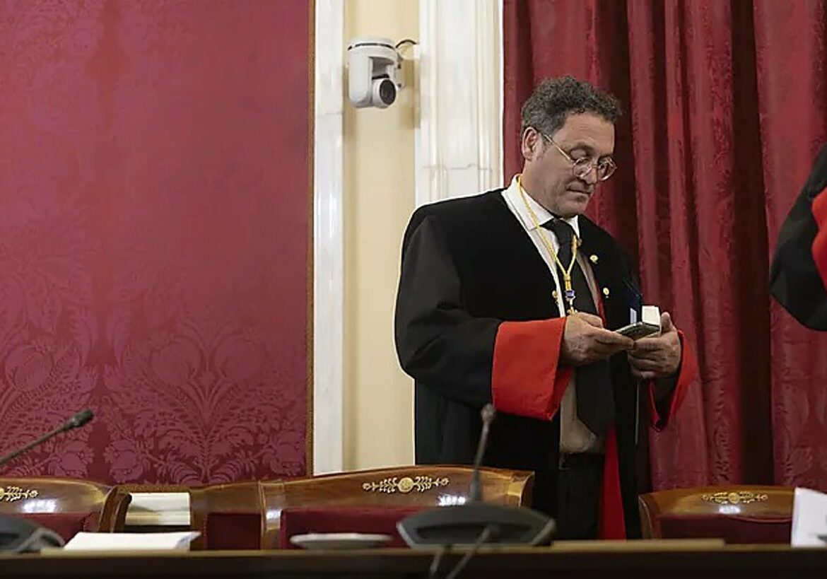 «La destrucción de los mensajes no obedecía a una exigencia legal»