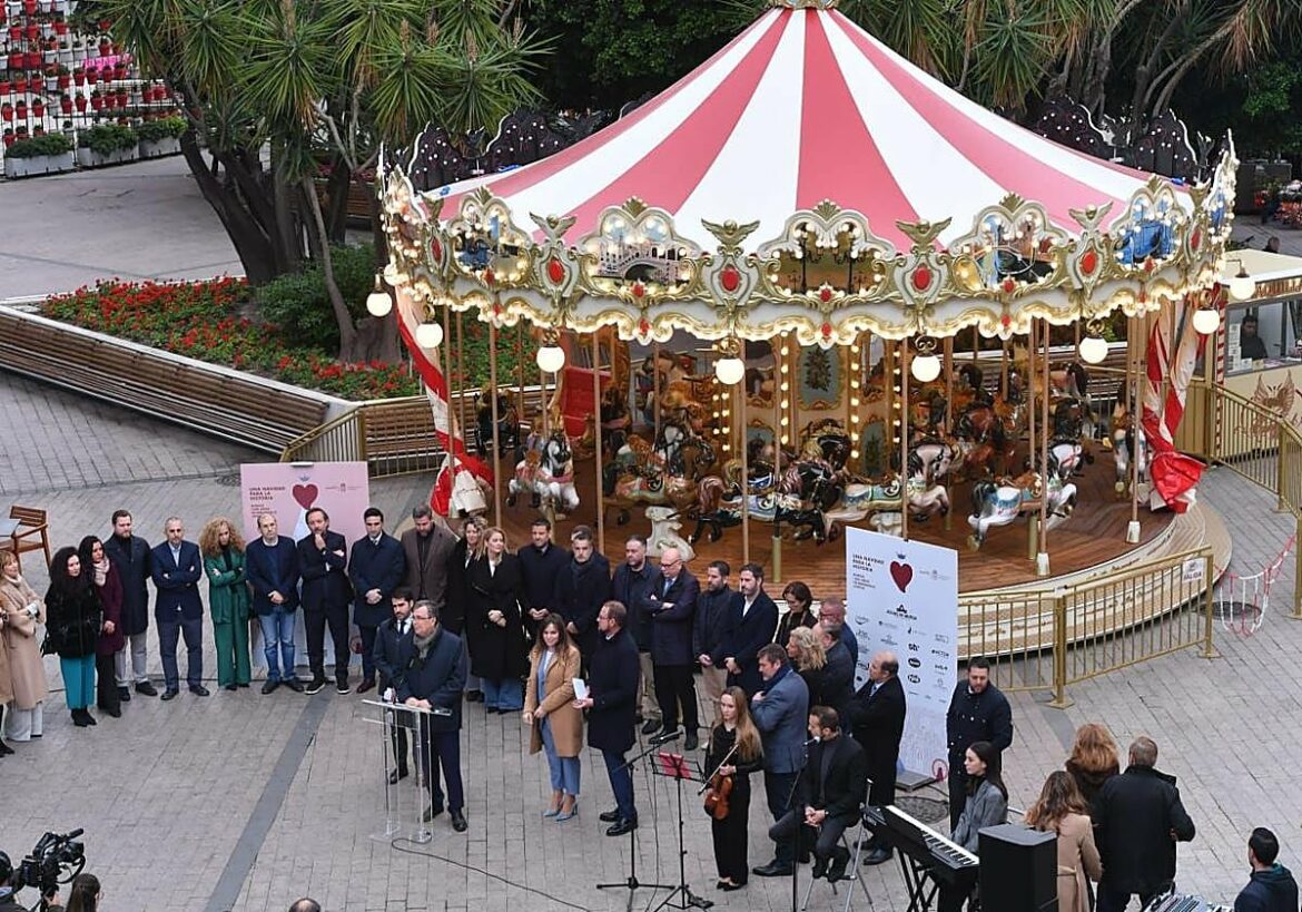 El belén móvil de Casillas, en Murcia, vuelve a una Navidad marcada este año por los nacimientos