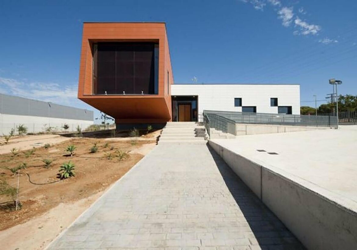 Polémica por el cambio de uso del vivero de empresas para mujeres de Mandarache