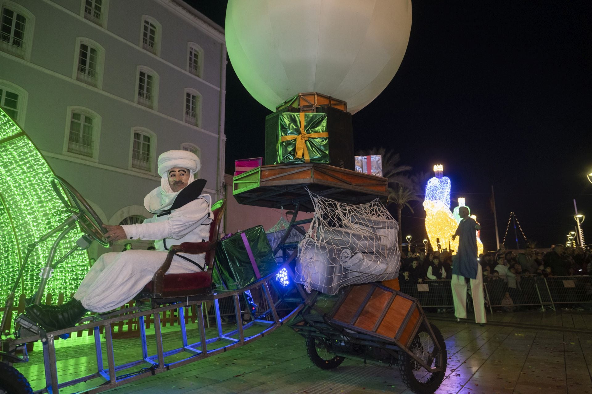 Desfile de emisarios y carteros en Cartagena