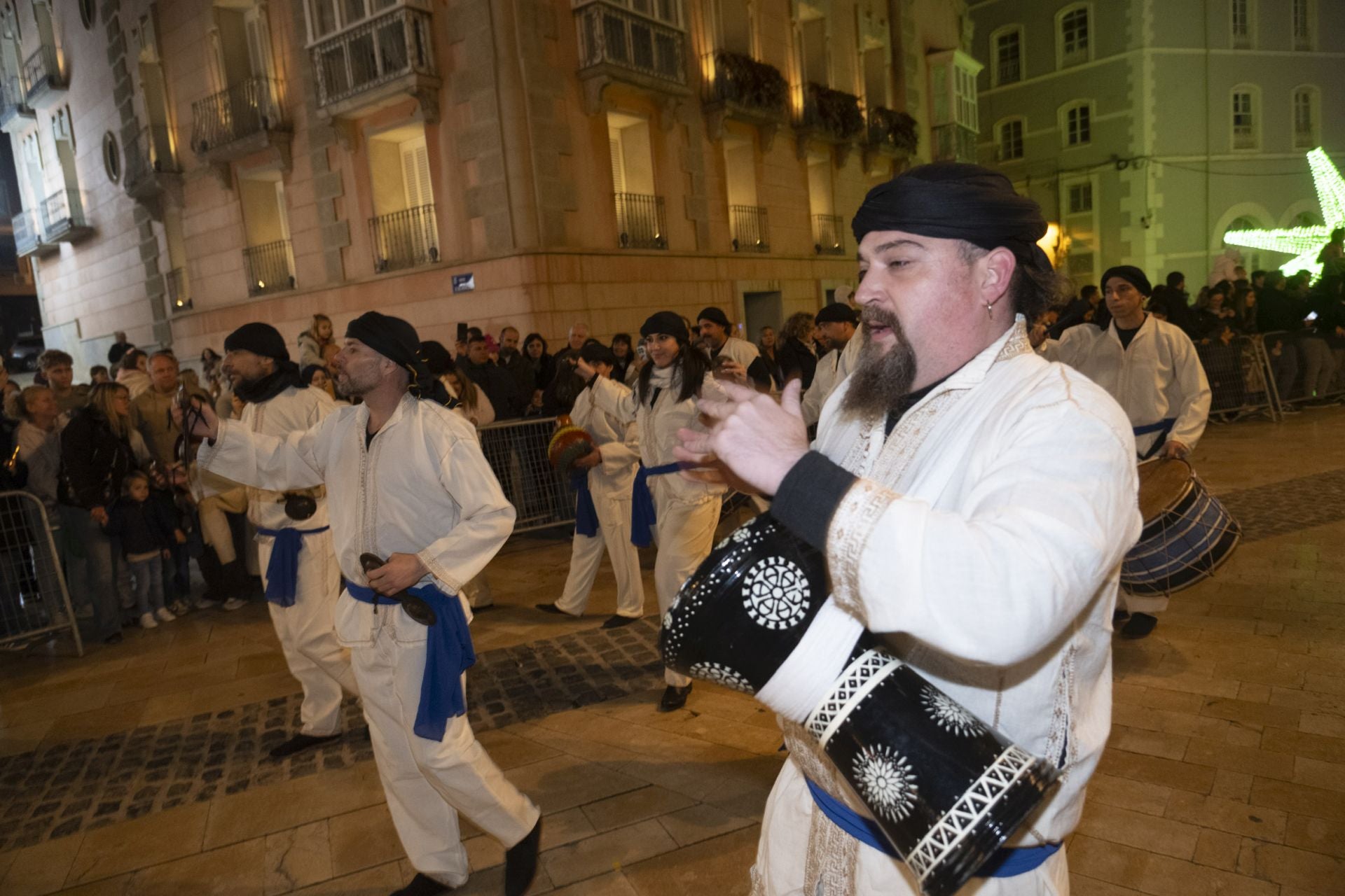 Desfile de emisarios y carteros en Cartagena