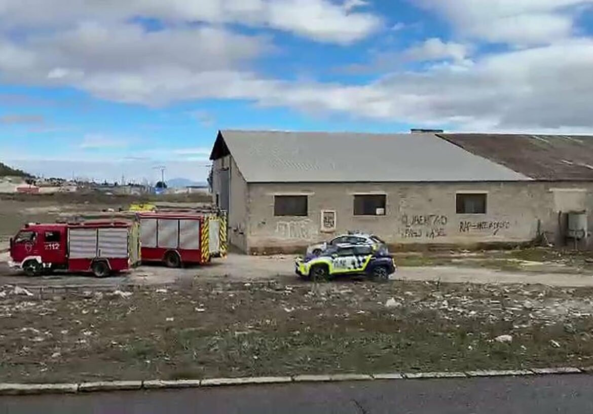 Encuentran el cadáver de un hombre bajo un vehículo en Cehegín