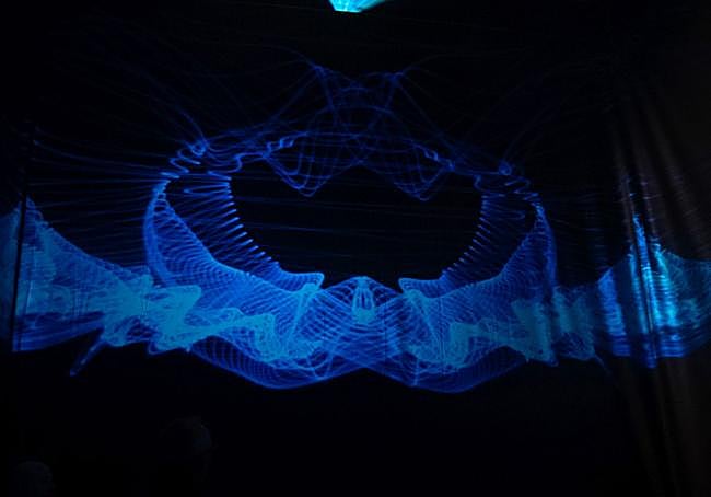 Un instante de la instalación 'Das Oszilloskop'.