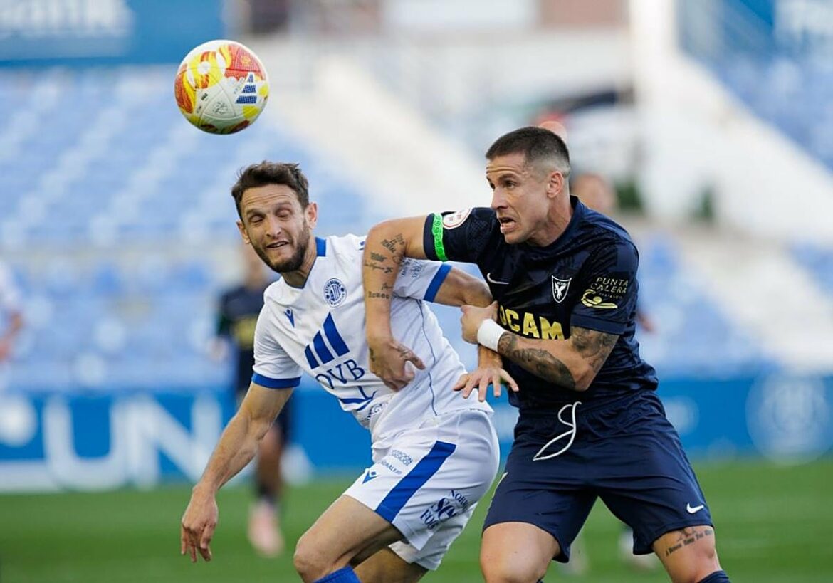 Al UCAM Murcia se le escapa la victoria y deja el liderato en el aire