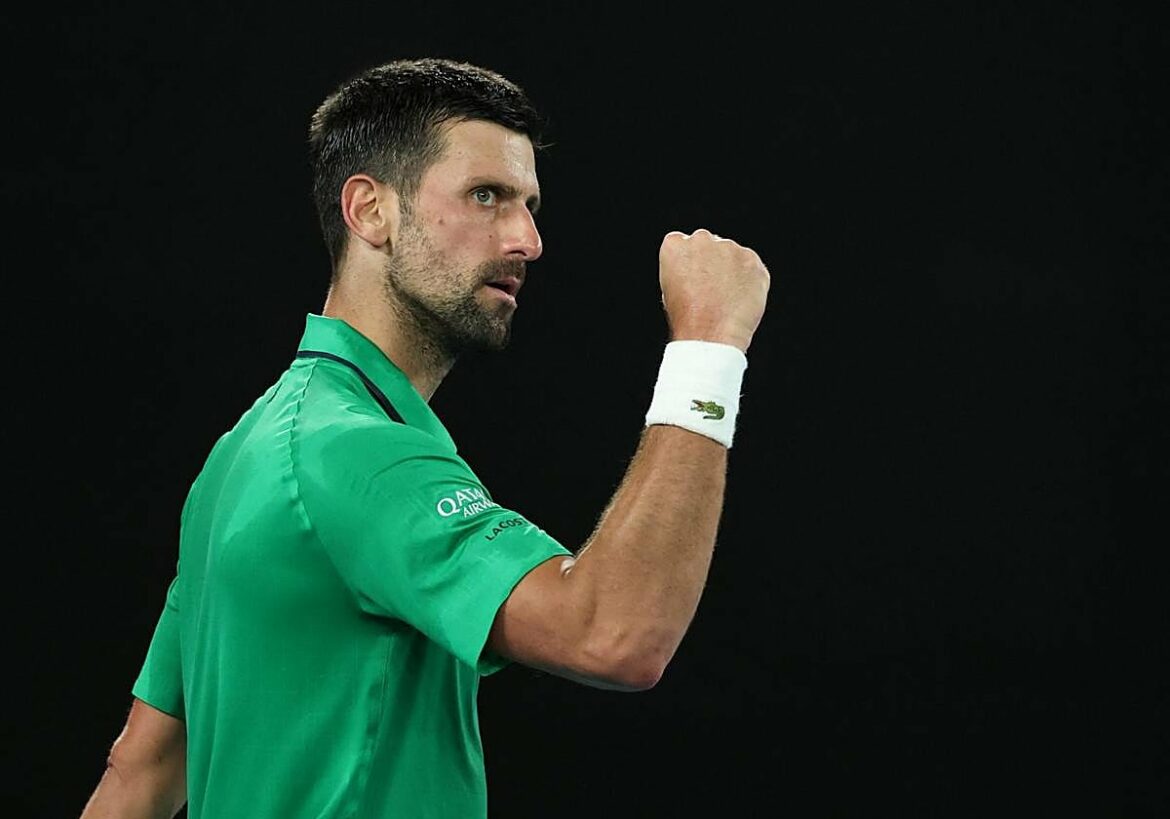 Djokovic sorprende a Sinner y jugará la final del Open de Australia