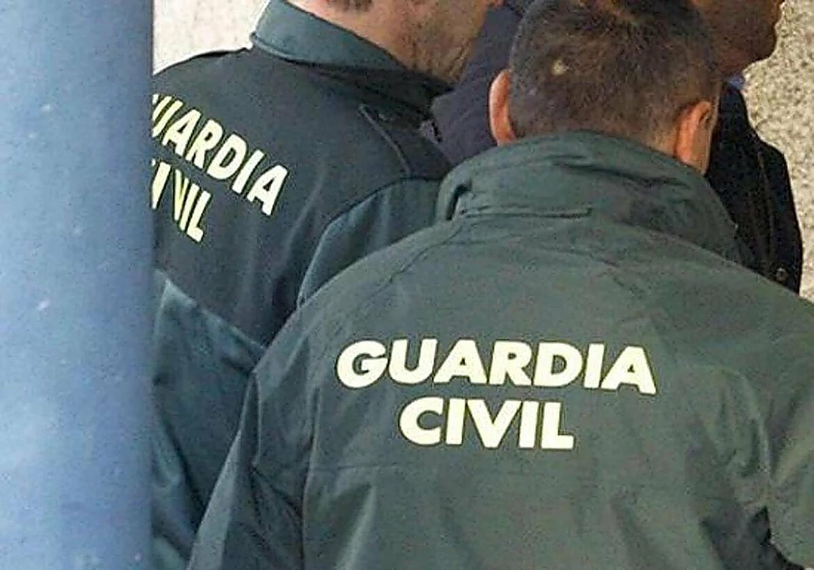 Detienen a la expareja de la mujer hallada muerta en Quesada