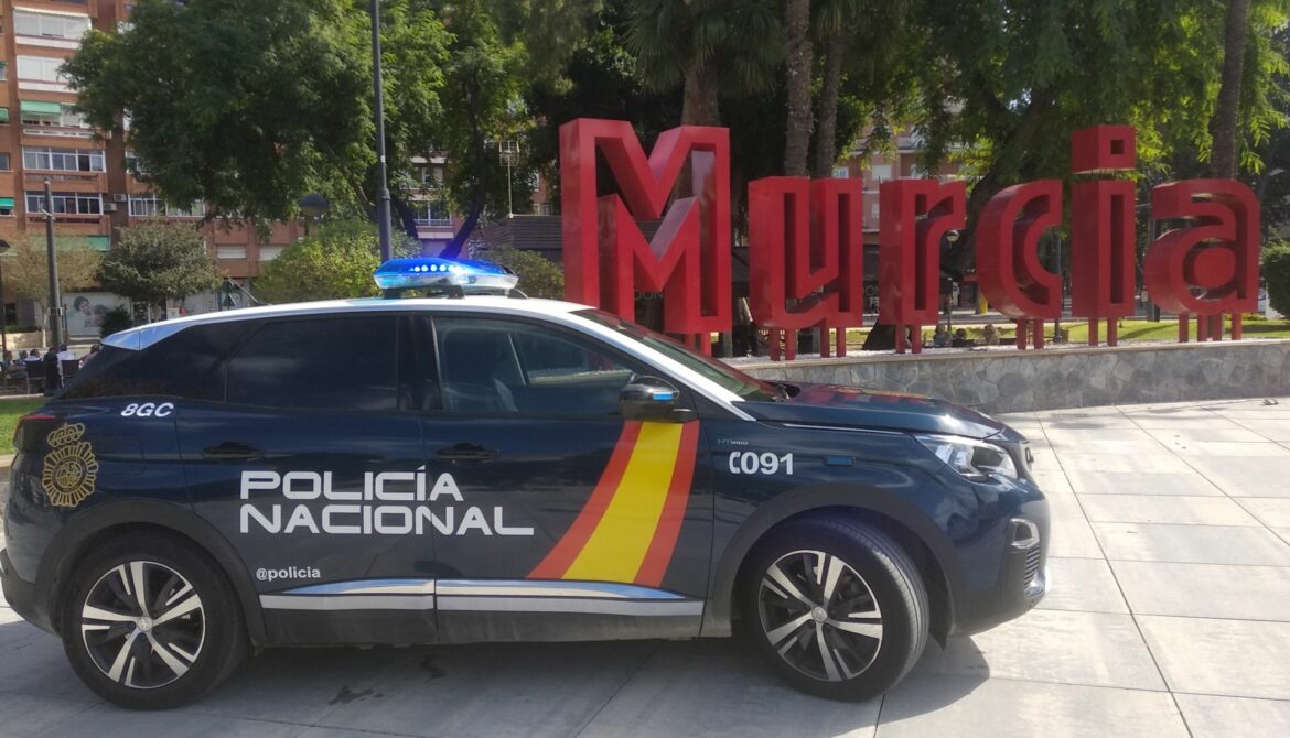 Cuatro detenidos por hurtos en comercios de Murcia