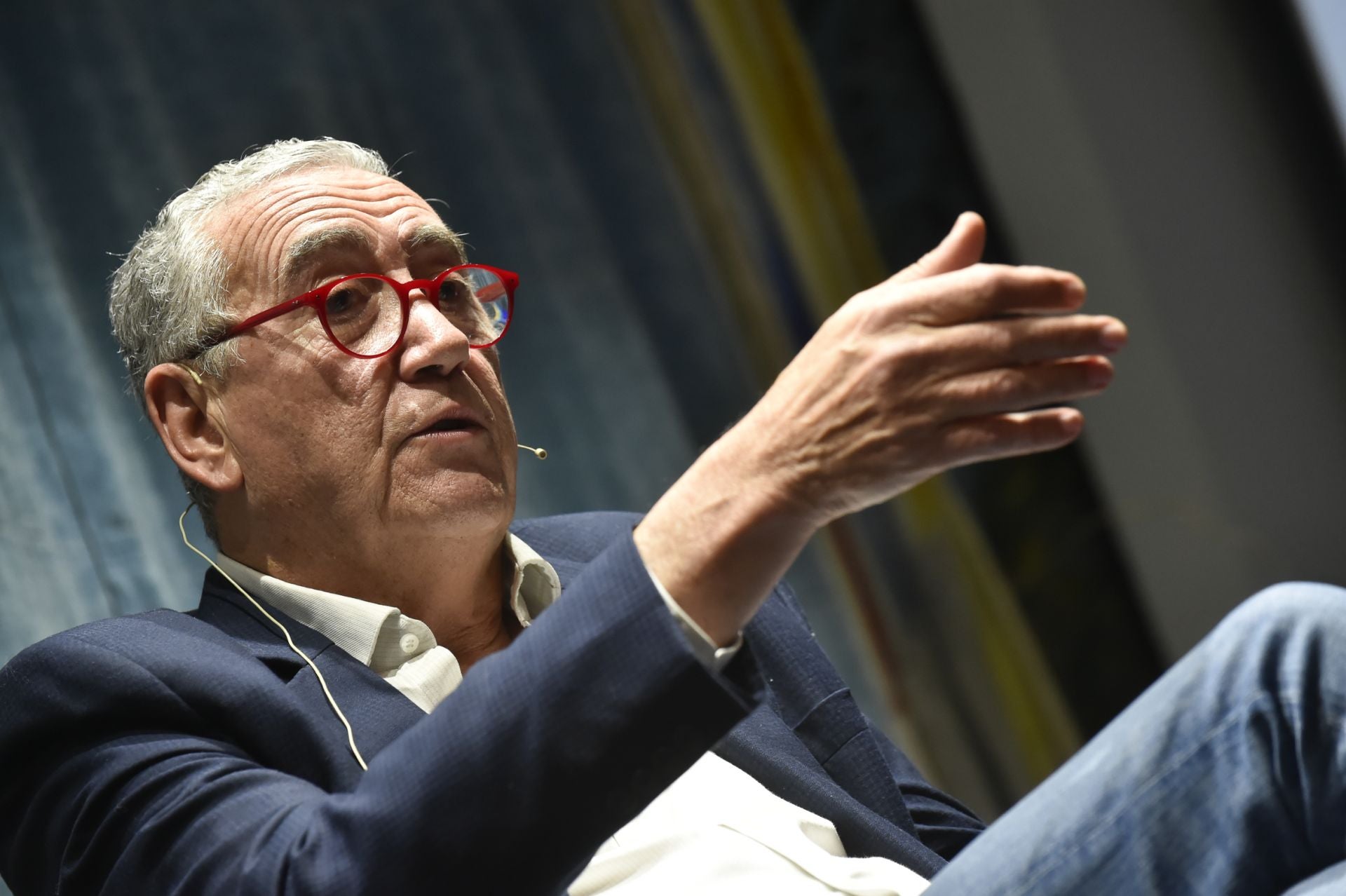 Las imágenes del cirujano José Manuel Rodríguez en el Aula de Cultura de LA VERDAD