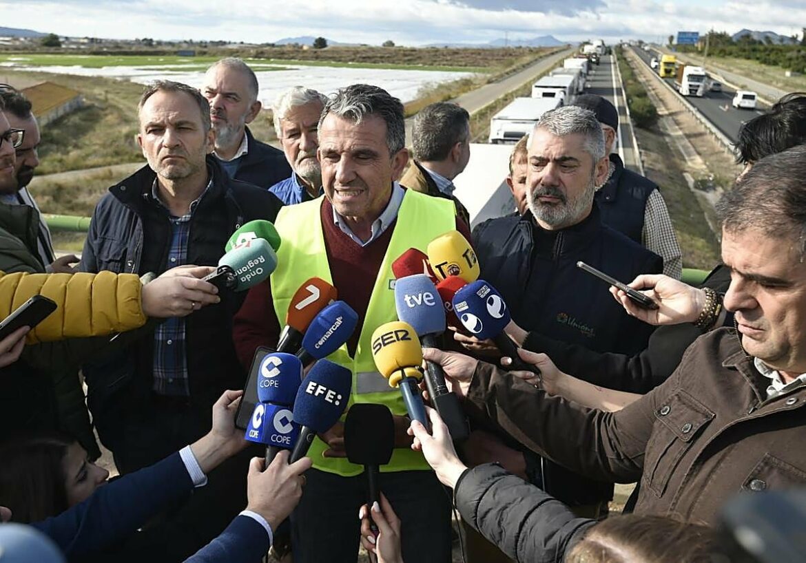 «Éxito rotundo» de la protesta agro contra la «deriva» de las políticas de la UE: «Necesitamos respuestas ya»