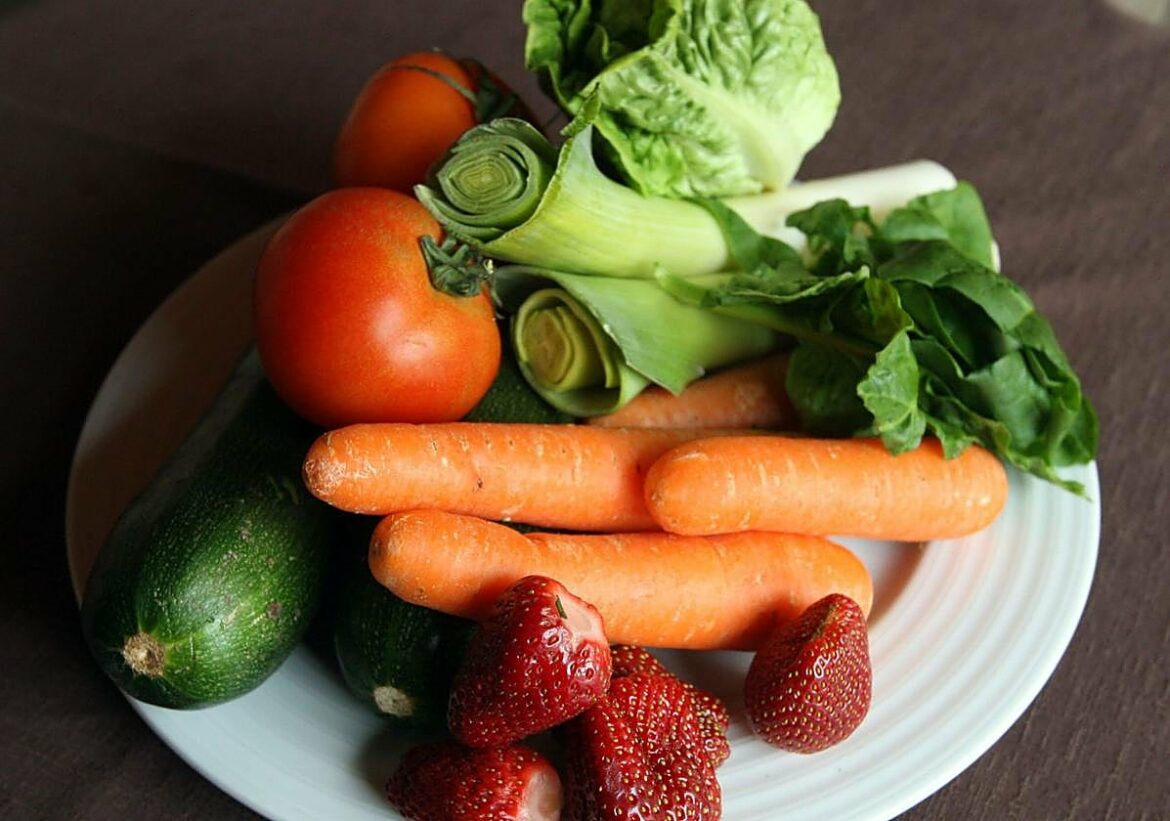 La paradoja de la huerta de Europa: la dieta murciana se ‘olvida’ de las frutas y hortalizas