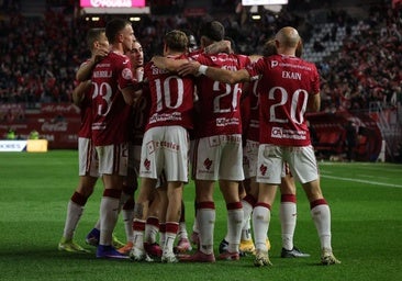 El Hércules amarga la fiesta del Real Murcia en un empate con sabor a derrota